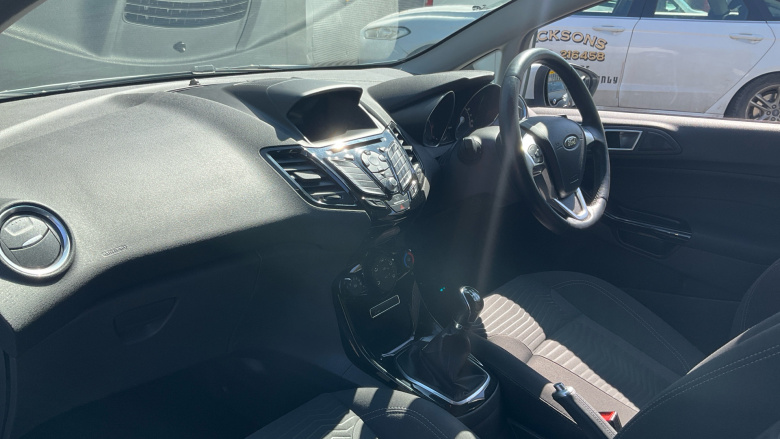 Ford Fiesta 1.0 EcoBoost Zetec 5dr Petrol Hatchback